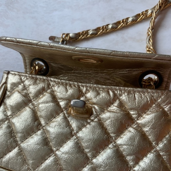 French Design Inspired Quilted Leather Crossbody Purse - Picture 6 of 6